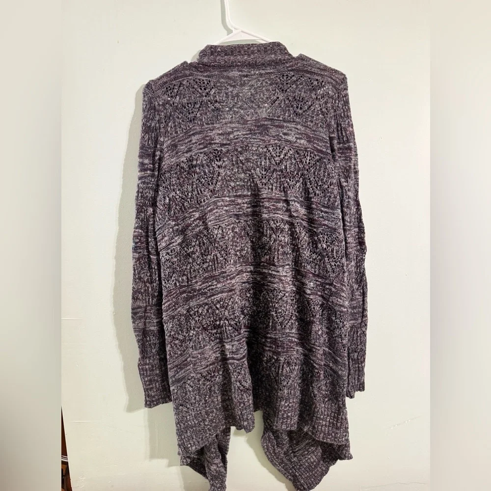 American Eagle Cardigan - Picture 3 of 3